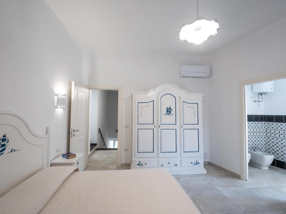 Affittacamere Solki SantʼAntìoco Esterno foto